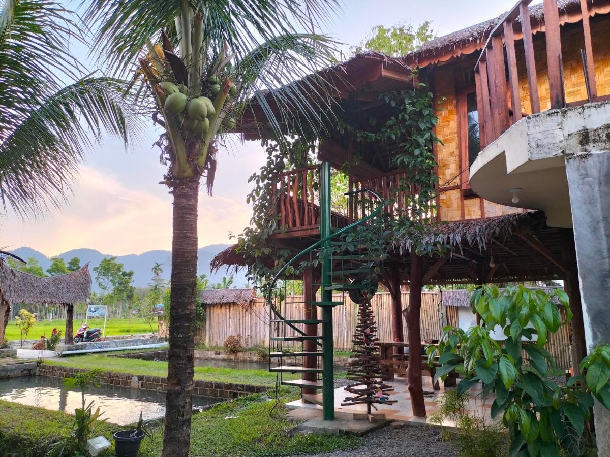 Sumatra Expedition Lodge Bukit Lawang Exterior photo